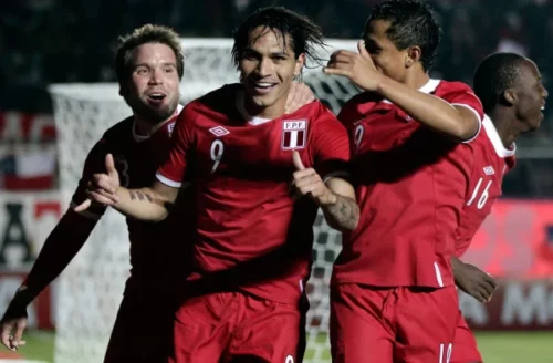 Los últimos debuts de Perú en Copa América
