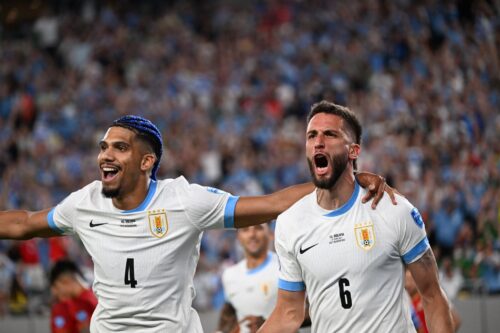 Uruguay 5-0 Bolivia: victoria aplastante y clasificación a cuartos (video)